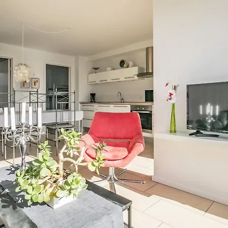 4 Person In Bogense-by Traum Bogense